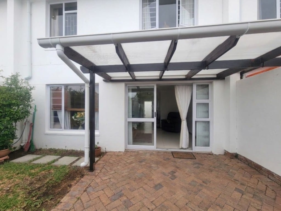 3 Bedroom Property for Sale in Diep River Western Cape